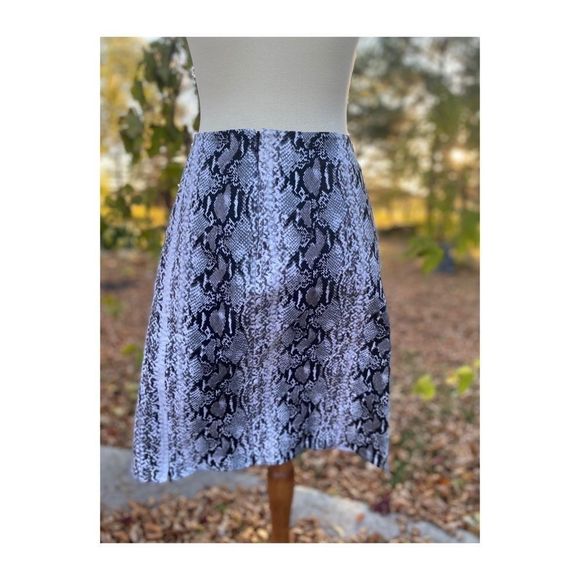 Snakeskin Print Mini Skirt Zip Hemline Stretch - Picture 8 of 10